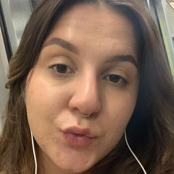 Babysitter in São Paulo: Mirella