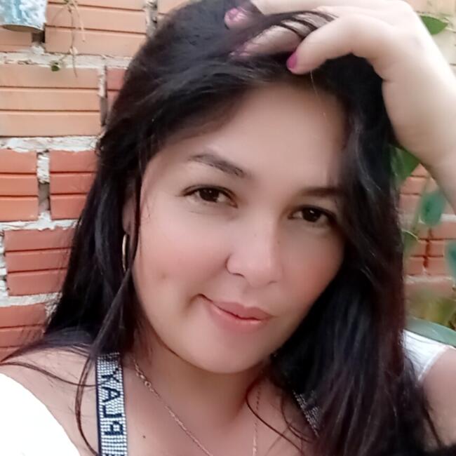 Babysitter in Itauguá: Paola