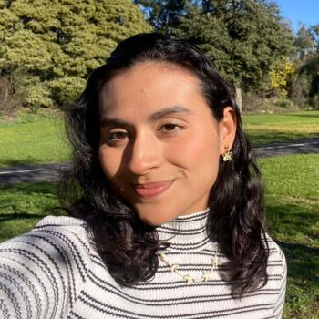 Babysitter in Melbourne: NAXIELY CRUZ LEON