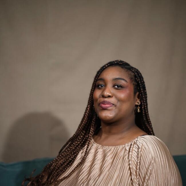 Babysitter in Chanteloup-les-Vignes: Myriam