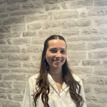 Babysitter in Mayenne: Manon