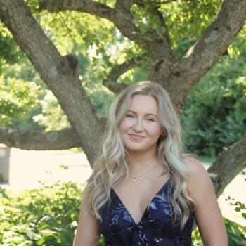 Babysitter Philadelphia: Sophia