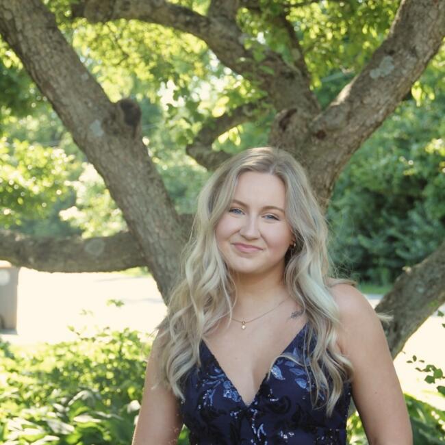 Babysitter in Philadelphia: Sophia