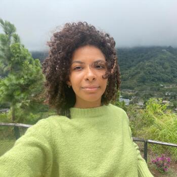 Niñera en Los Algarrobos: Zoe Richards