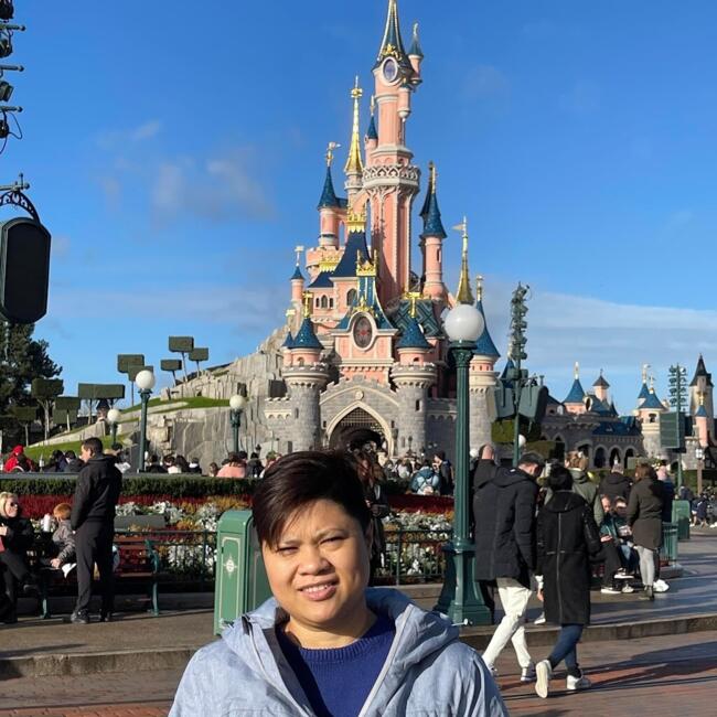 Nanny in Clichy: Lovely Danica