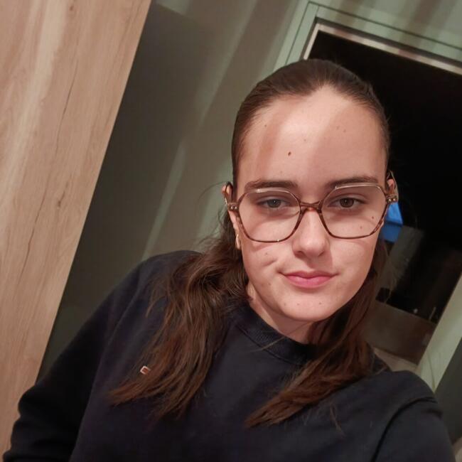 Babysitter in Andard: Capucine