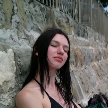 Varuška v Ljubljana: Dora