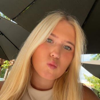 Babysitter in Varsenare: Emmy