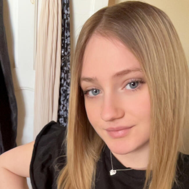 Babysitter in Nice: Martine