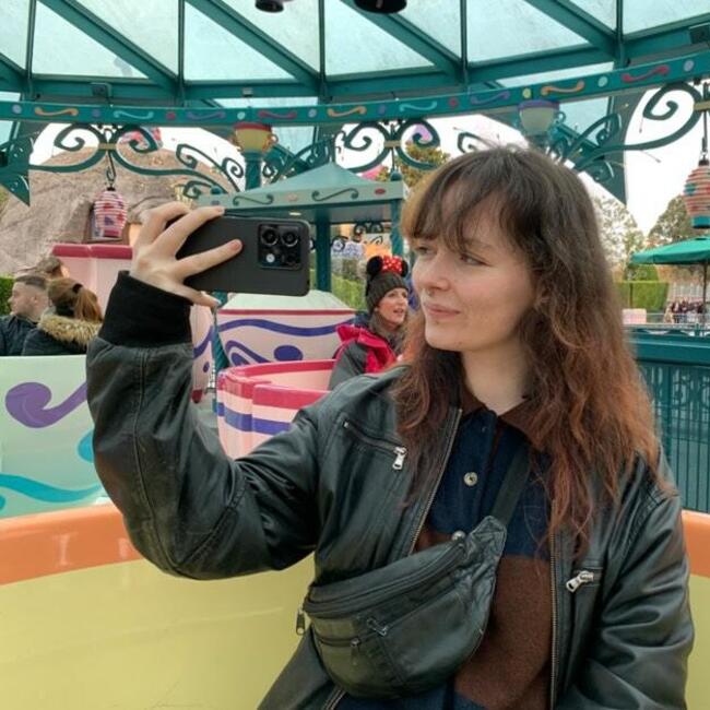 Babysitter in Pordic: Léa