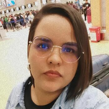 Babysitter in Queijas: Yukleidys