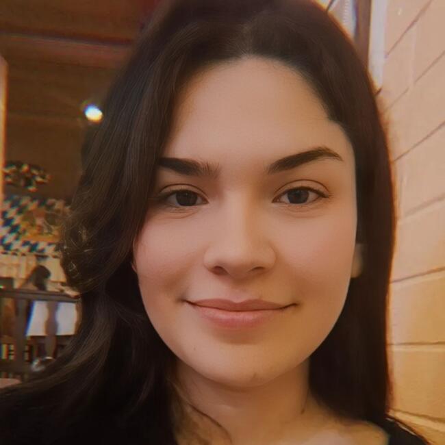 Babá em Imbituba: Fernanda