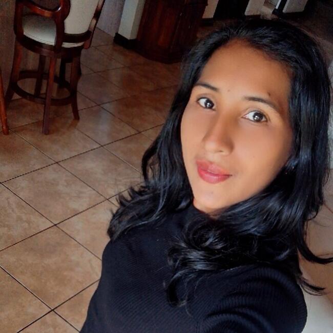 Niñera en San José: Angela