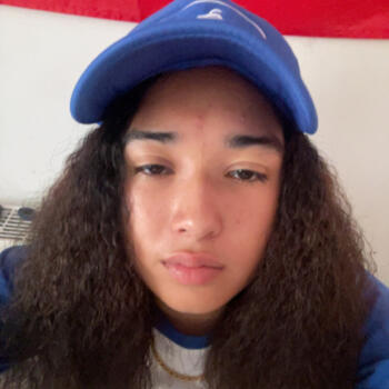 Babysitter London: Suhana