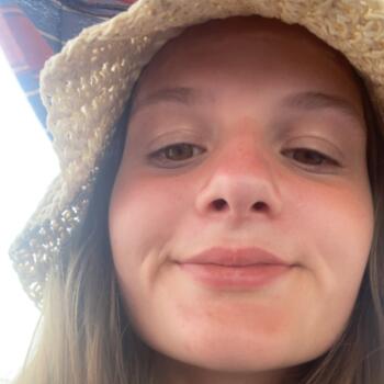 Babysitter Gold Coast: Isabella