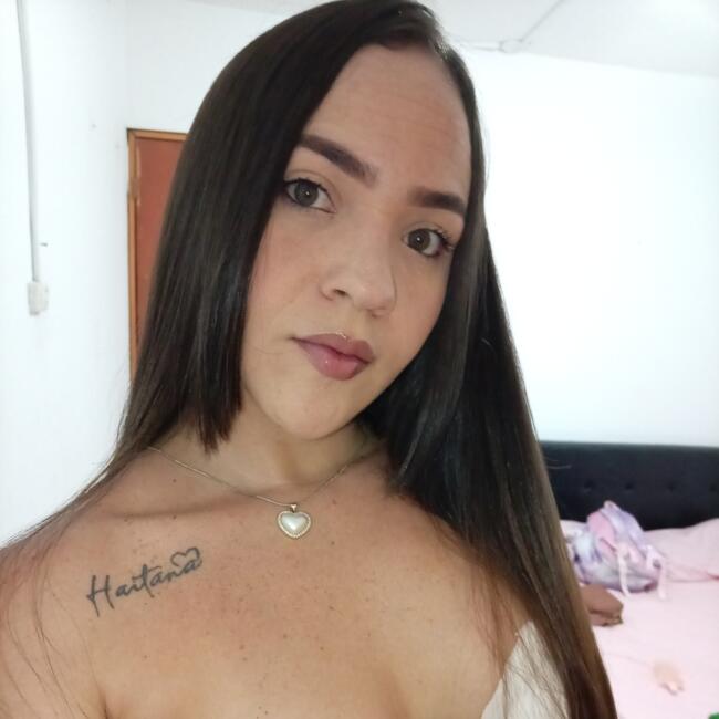 Babysitting job in Medellín: Helinyer