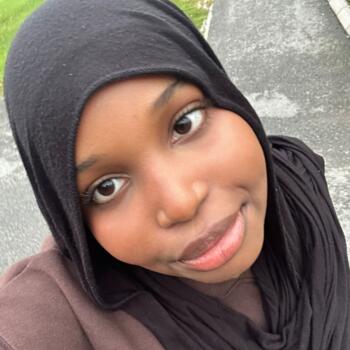 Babysitter in Flen: Deqo