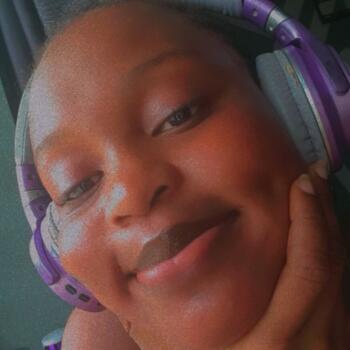 Babysitter in Ibadan: Mawuena