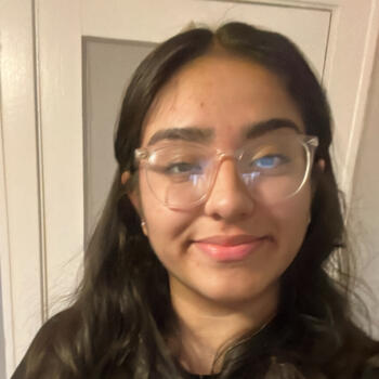 Babysitter in Cleveland: Dayana