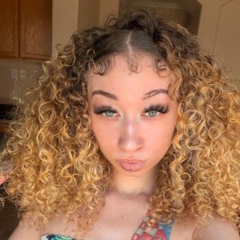 Babysitter in Sacramento: Jessenia Milgdalia
