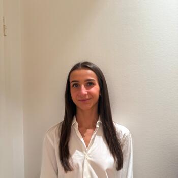 Babysitter in Luxembourg: Tess