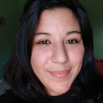 Babysitter in Banfield: Noelia