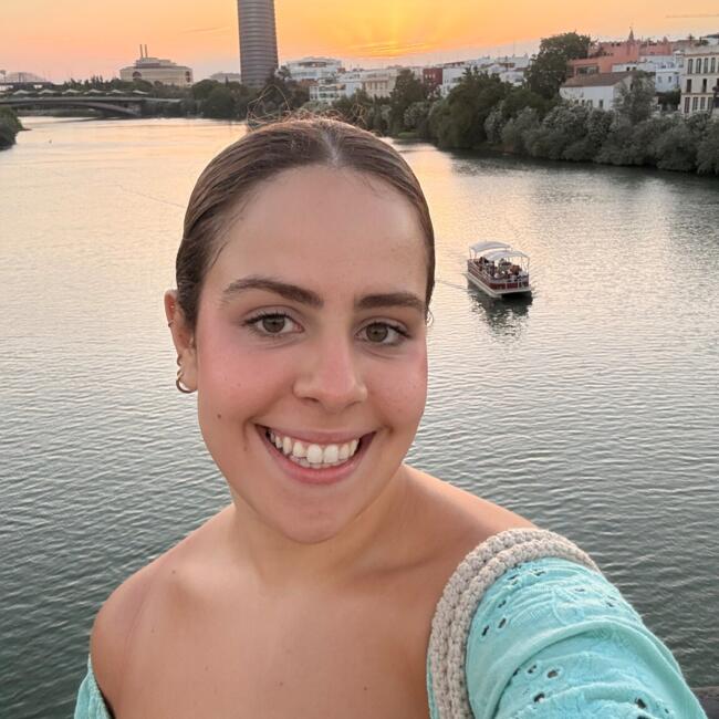 Canguro en Sevilla: Maria Paula