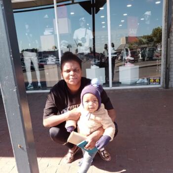 Nanny in Cape Town: Violet