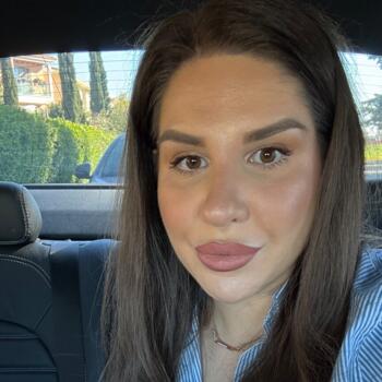 Baf bölgesinde bebek bakıcılığı işi: Bebek bakıcısı iş ilanı Maja