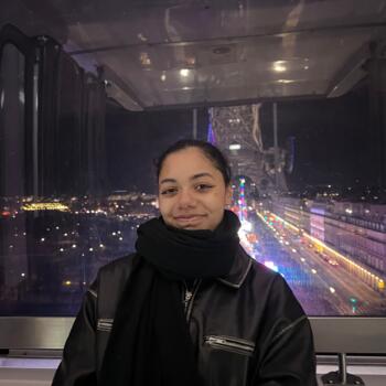 Babysitter in Boulogne-Billancourt: Leah