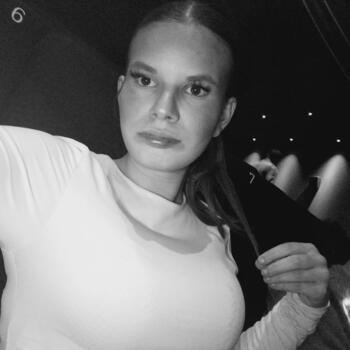 Babysitter Fontaine-l'Évêque: Chiara