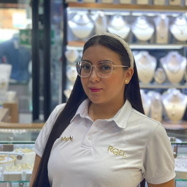 Babysitter in Pamplona: Merly