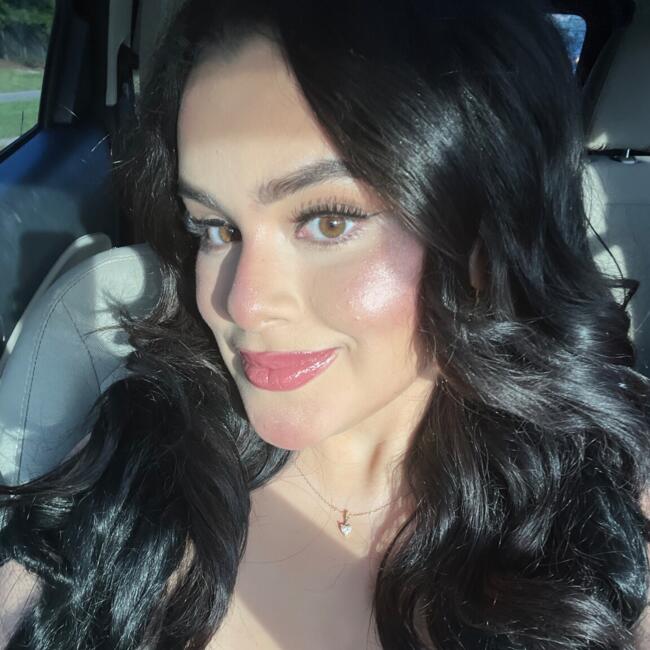 Babysitter in North Charleston: Geovanna