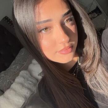 Babysitter in Cuges-les-Pins: Mélina