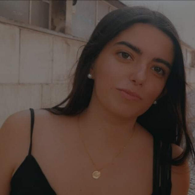 Babysitter in Coimbra: Mariana
