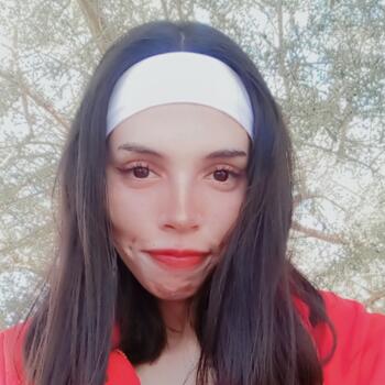 Babysitter in Agadir: Hayat