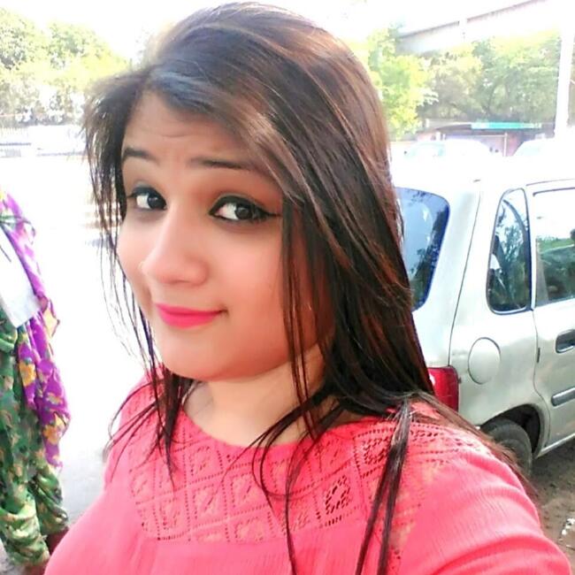 आगरा में बेबीसिटिंग की नौकरी: Jyotsana