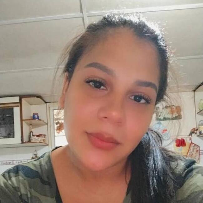 Babysitter in Cabimas: Emily