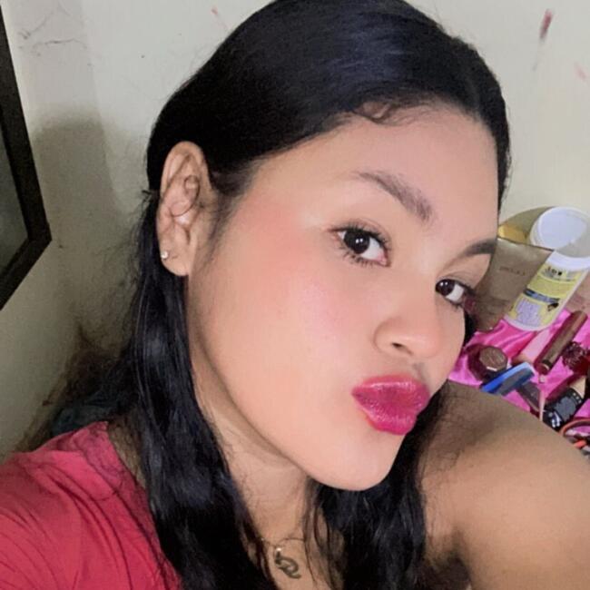 Babysitter in Santa Cruz: Gissely