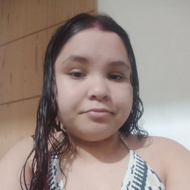 Babysitter in Muriaé: Anna clara