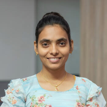 Babysitter Bengaluru: Poojitha