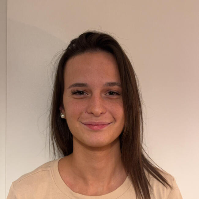 Babysitter in Grez-Doiceau: Jill