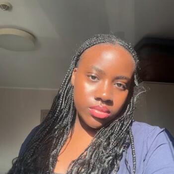 Babysitter in Clonsilla: Laura