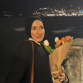 Babysitter Montecorvino Rovella: Houda