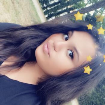 Babysitter in Asnières-sur-Seine: Wassila
