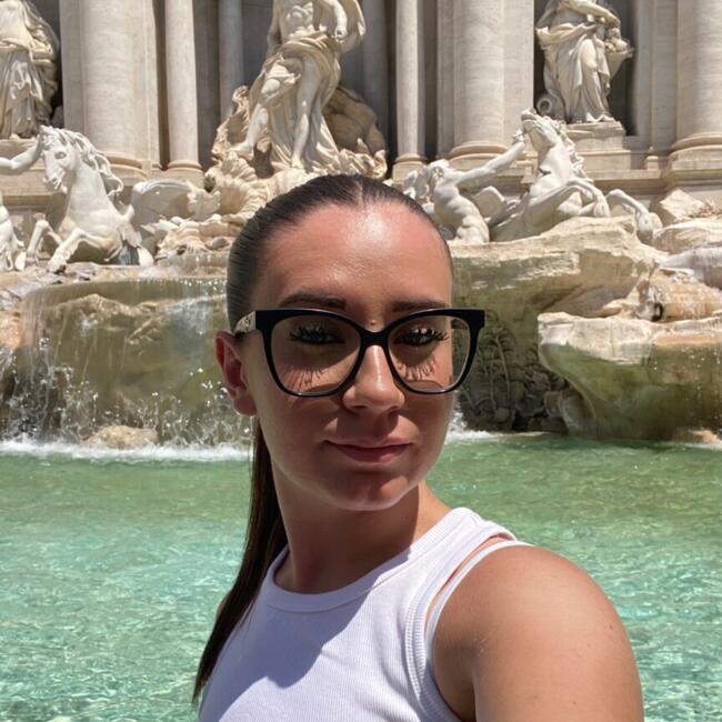 Babysitter a Roverbella: Giulia