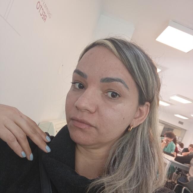 Niñera en San Isidro: ALESSANDRA