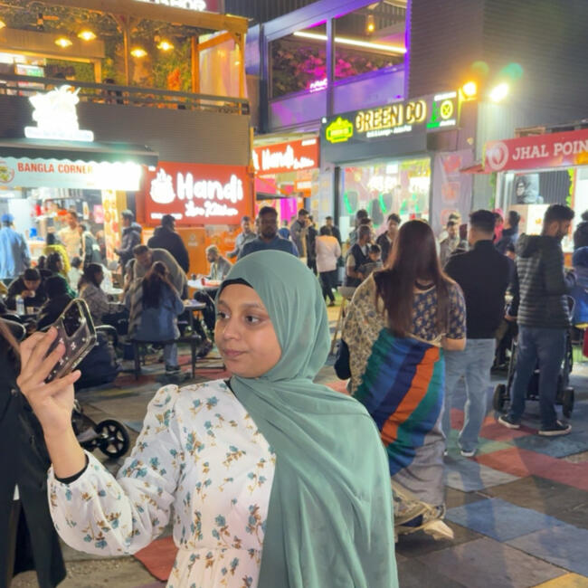 Babysitter in London: Farjana Khanom