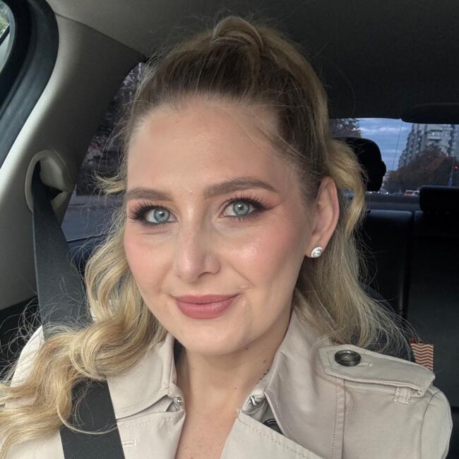 Babysitting job in Cluj-Napoca: Andreea
