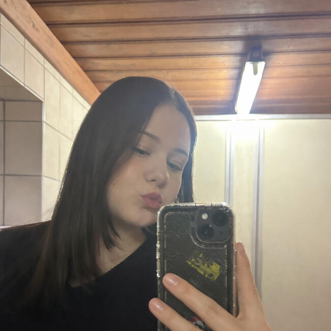 Babysitter in Völklingen: Dana